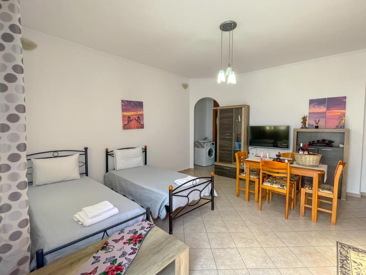 Artemis Bakerys House 2 Vakantiehuis Adamantas (Milos)